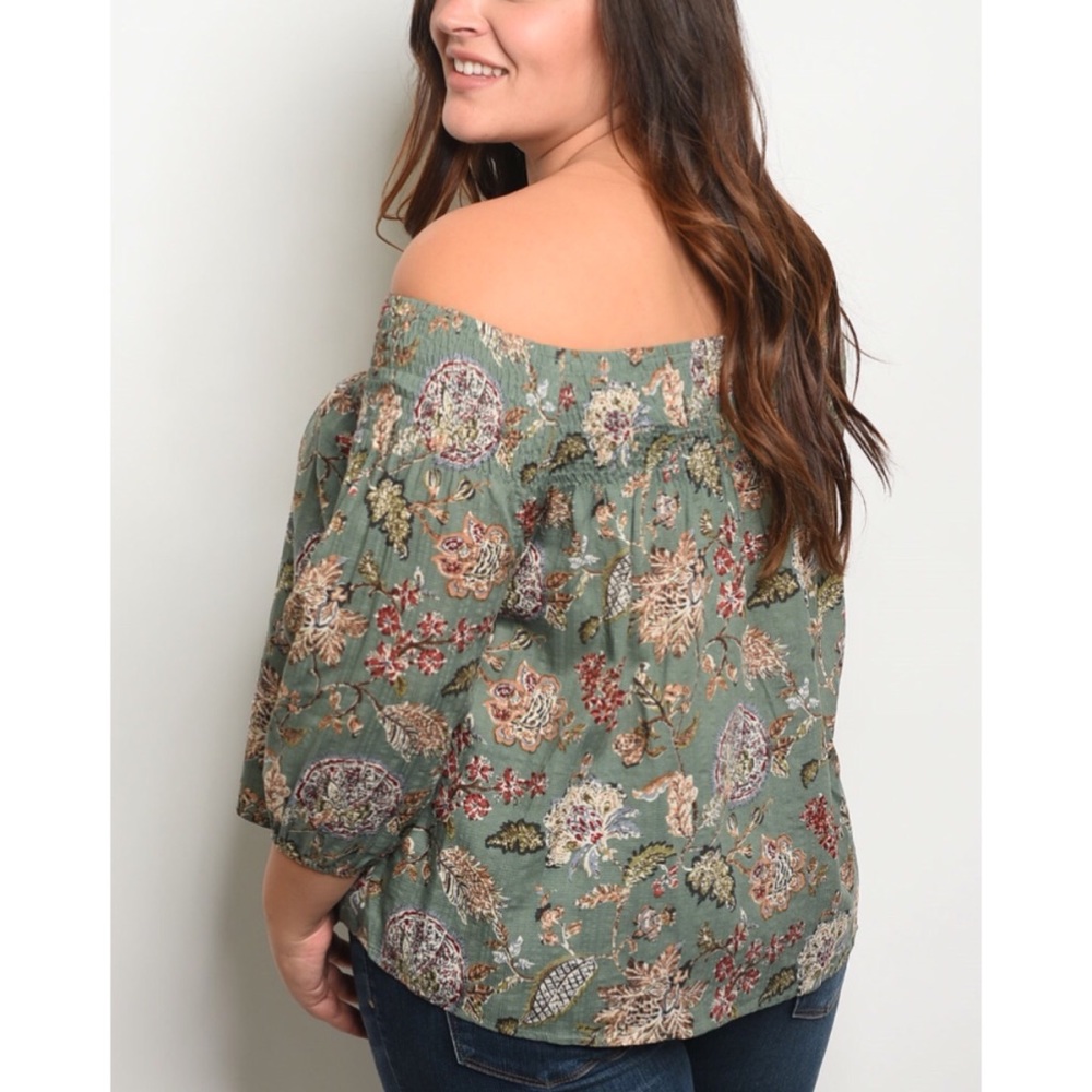 Plus Tops - Picture 2 of 2